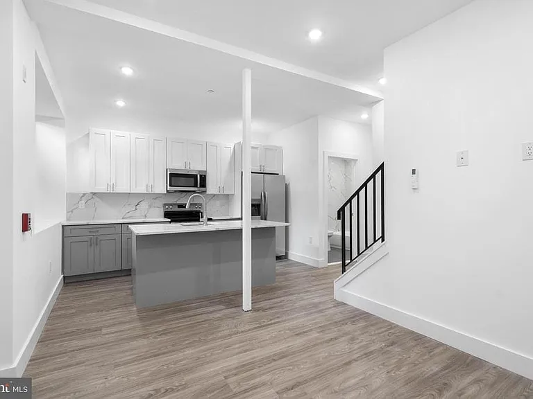 1620-22 N Bailey St #2 — Photo 11