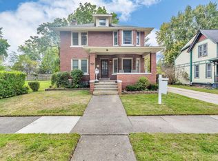 36 Miller St, Mount Clemens, MI 48043