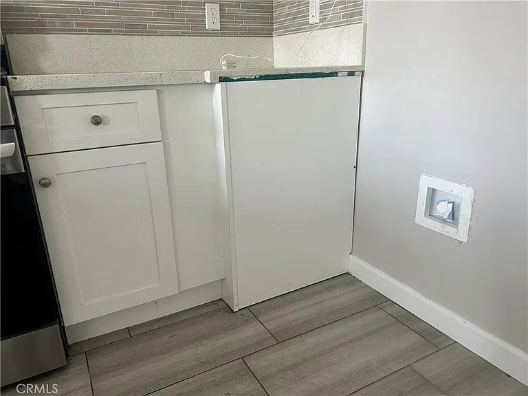 13665 Arrow Blvd #6 — Photo 33