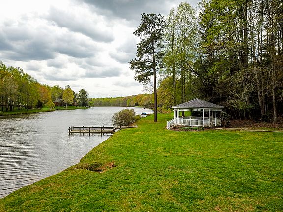 2nd image of 14349 Three Oaks Ln