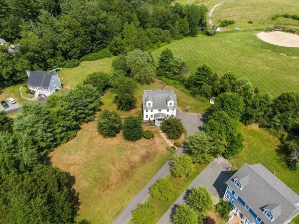 135 East St, Middleton, MA 01949