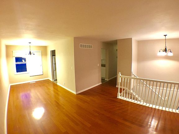 2nd image of 2721 W Nebraska Ave