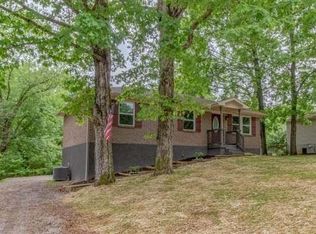 728 Lafayette Rd, Clarksville, TN 37042