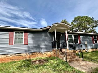 5405 Camden Hwy, Rembert, SC 29128