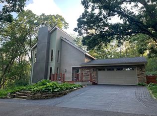 1220 Nolan Ave N, Stillwater, MN 55082