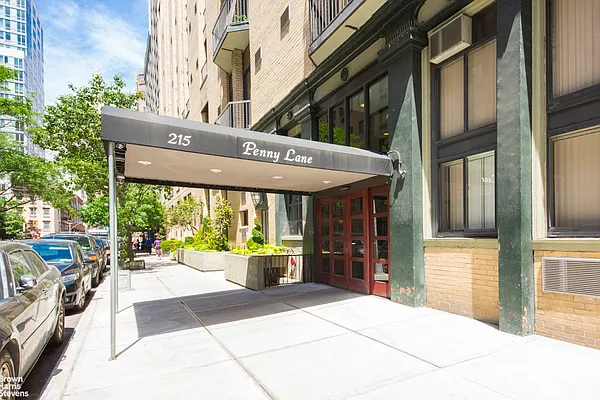 Rented by Brown Harris Stevens | media 7