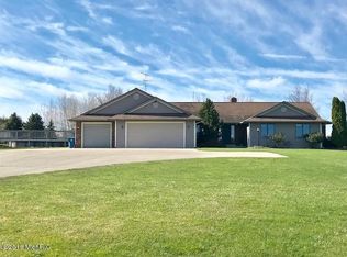 8326 Ransom St, Zeeland, MI 49464