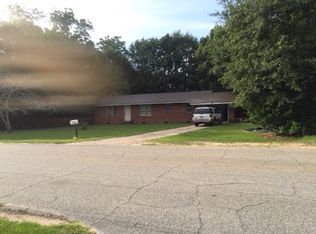 304 E 5th St, Donalsonville, GA 39845