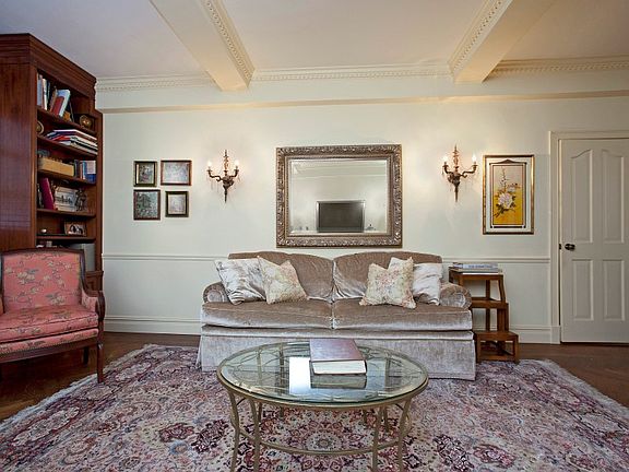 4th image of 23 E 74th St APT 5E