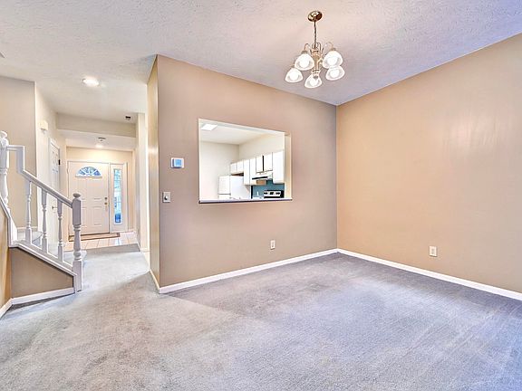 DSC_6748_49_50_51_52Interior01