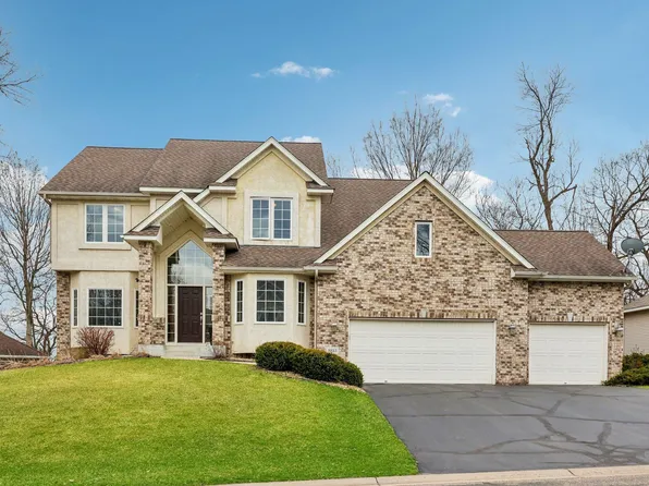 8813 Woodhill Dr, Savage, MN 55378