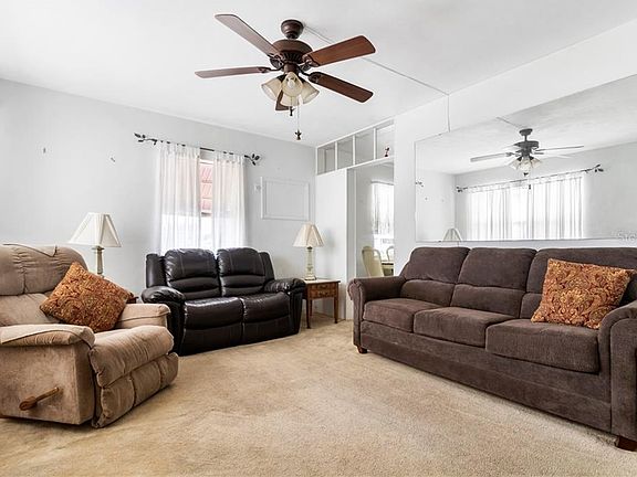 4th image of 2659 Hempstead Dr