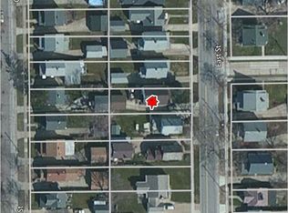 329 East St, Fairport Harbor, OH 44077