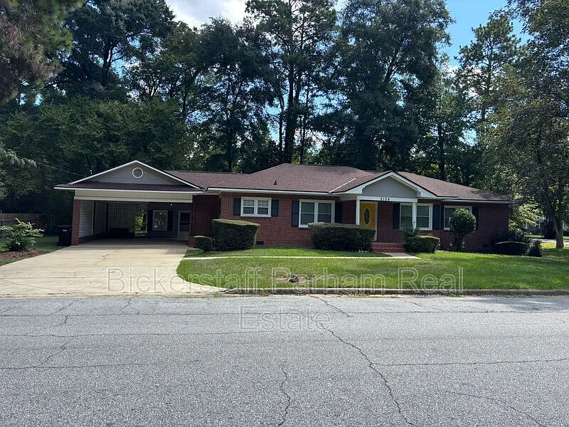 2104 Avalon Rd