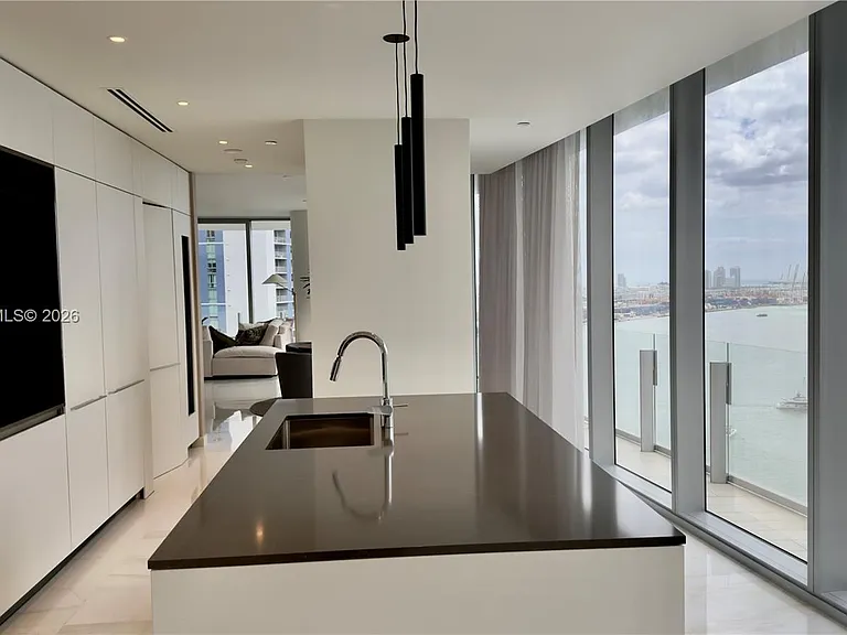300 Biscayne Boulevard Way #2601E — Photo 22