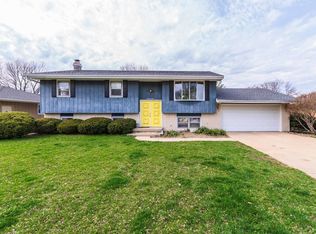 1412 Baugh Dr, Normal, IL 61761