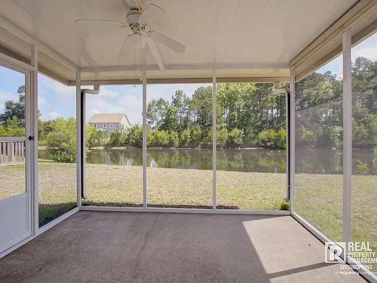 2815 Summertrees Blvd — Photo 15