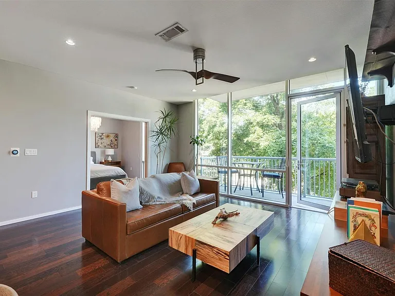 1600 Barton Springs Rd #5210 — Photo 5