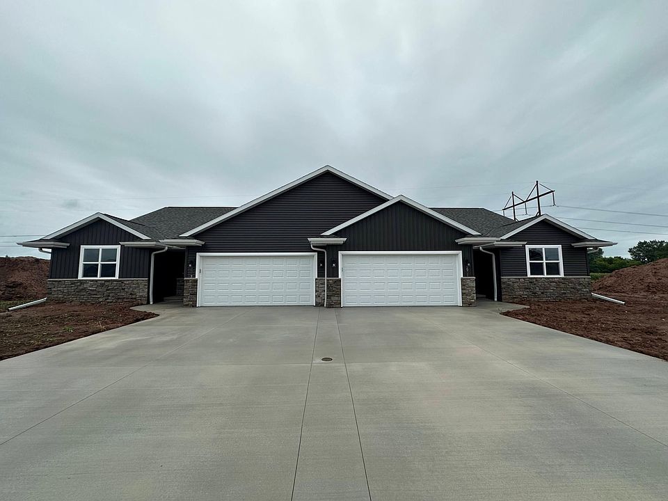2913 Sabal Oak Dr, De Pere, WI 54115 Zillow
