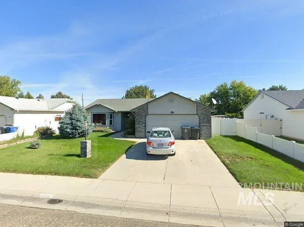 2717 Manchester Dr, Caldwell, ID 83605
