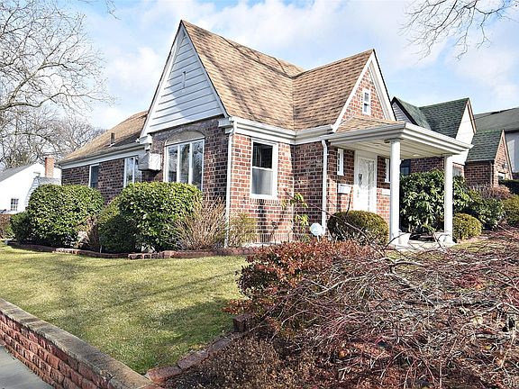 3rd image of 24903 Rushmore Terrace