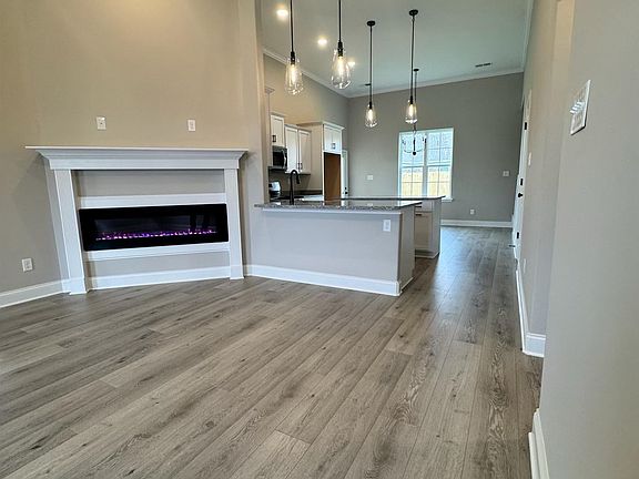 3rd image of 5512 Briardale Dr
