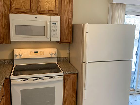 5th image of 1001 Parr Meadow Dr Floor 1