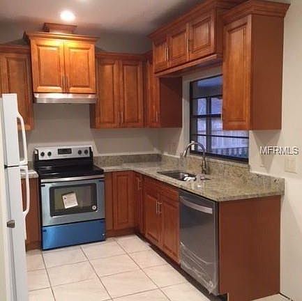 4th image of 2927 Mallorn Way