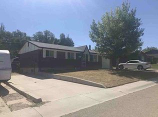 1329 Carbon St, Rock Springs, WY 82901