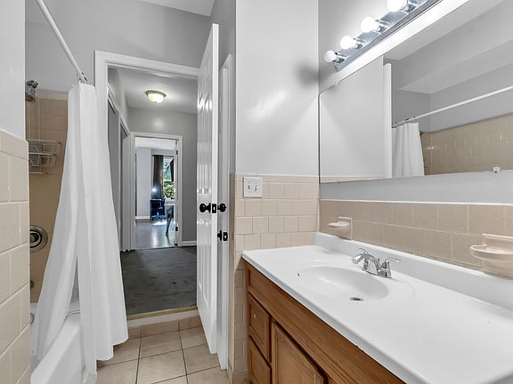2nd image of 810 Broadway #3