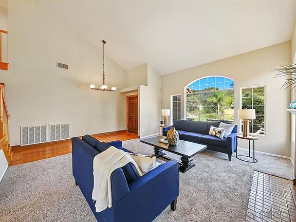 4th image of 14030 Saddlewood Dr