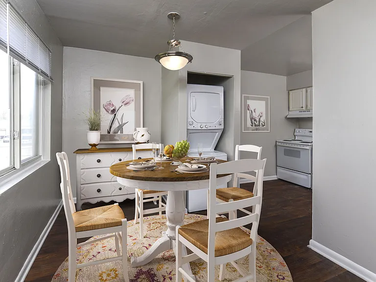 Chesapeake Pointe — Photo 13