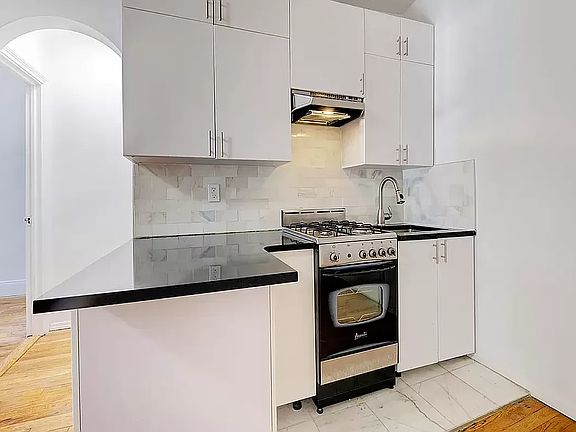 2nd image of 1004 2nd Ave #2D