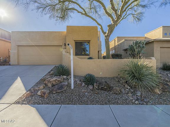 2nd image of 2531 N Blue Willow Trl