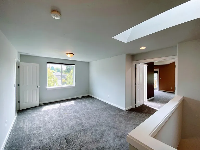 5219 16th Ave SW — Photo 12