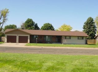 228 Acacia Dr, Goodland, KS 67735