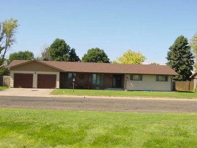 228 Acacia Dr, Goodland, KS, 67735