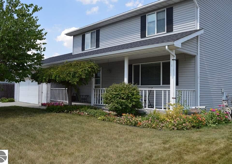 1st image of 1205 Buckingham Pl