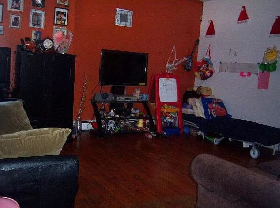 4th image of 6203 Adams St