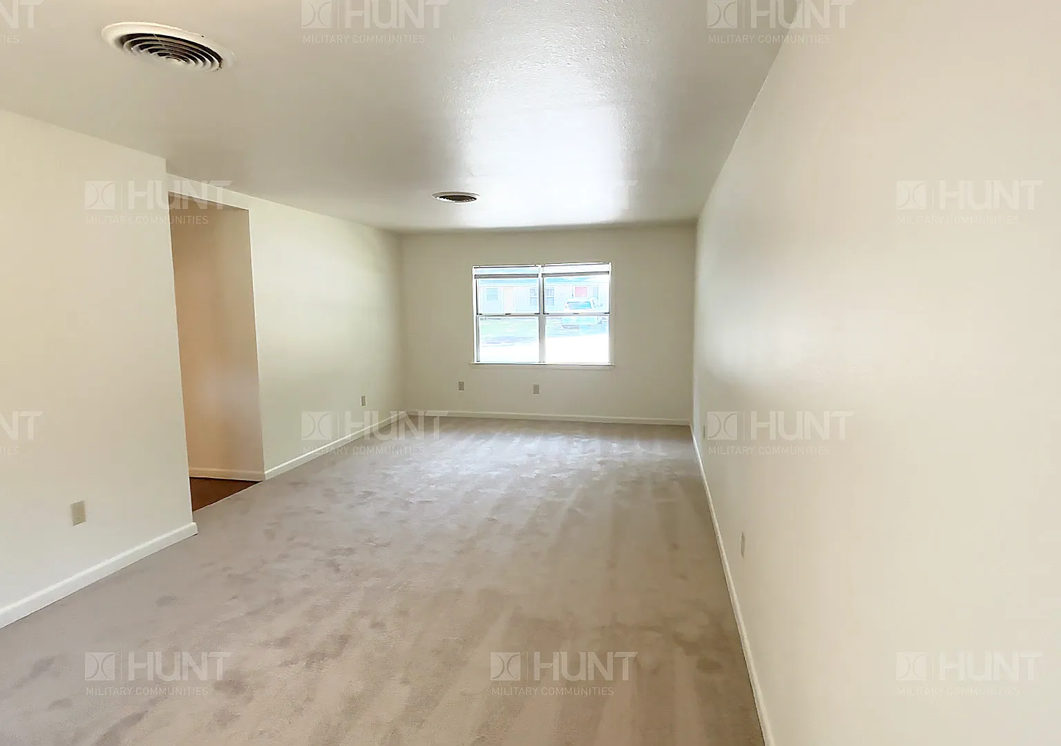 4 bed, 1528 sqft, $1,569 — Photo 3