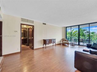 2800 Island Blvd APT 603, Aventura, FL 33160