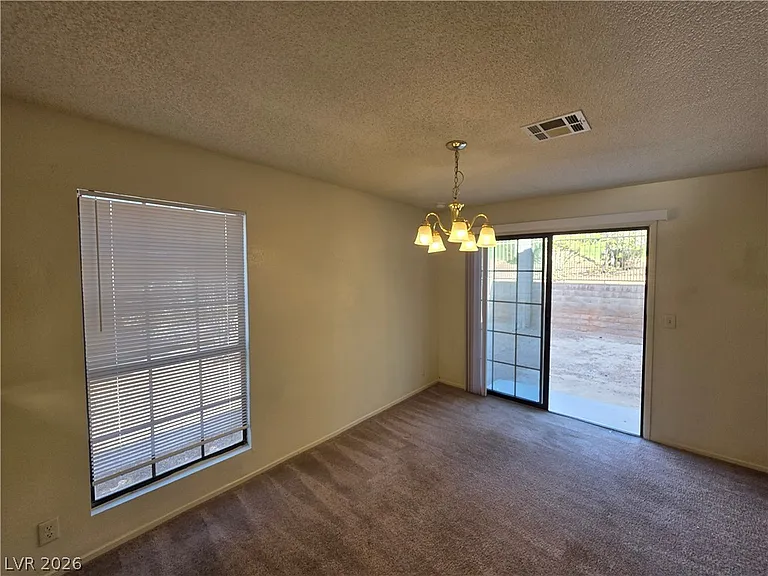 4801 Fiesta Lakes St — Photo 32