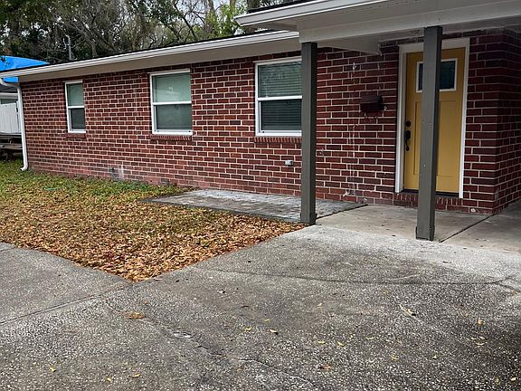 2nd image of 2448 Cesery Blvd