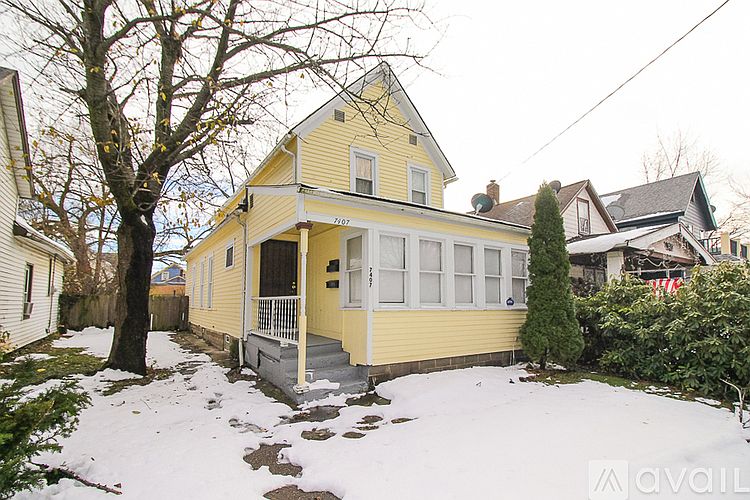 1st image of 7407 Elton Ave #Up