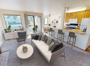 7201 6th Ave NE APT 203, Seattle, WA 98115