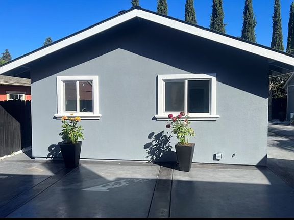 3rd image of 2579 Sierra Vista Ct #2