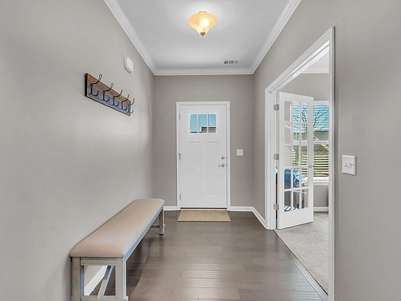 5th image of 6930 Wellsford Ln