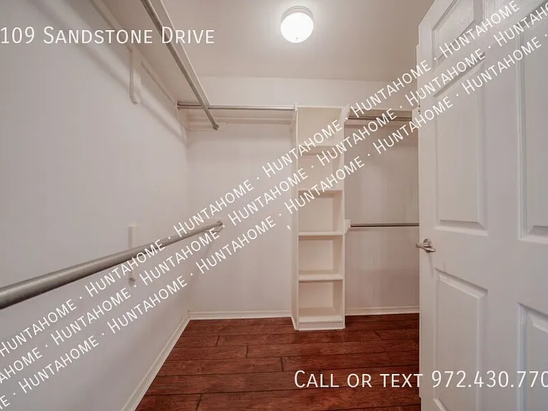 2109 Sandstone Dr — Photo 10