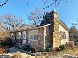 212 N Buckmarsh St, Berryville, VA 22611