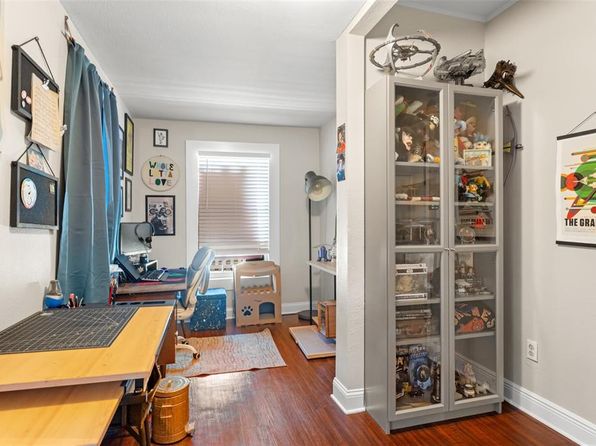 tampa-florida-2074605676 picture